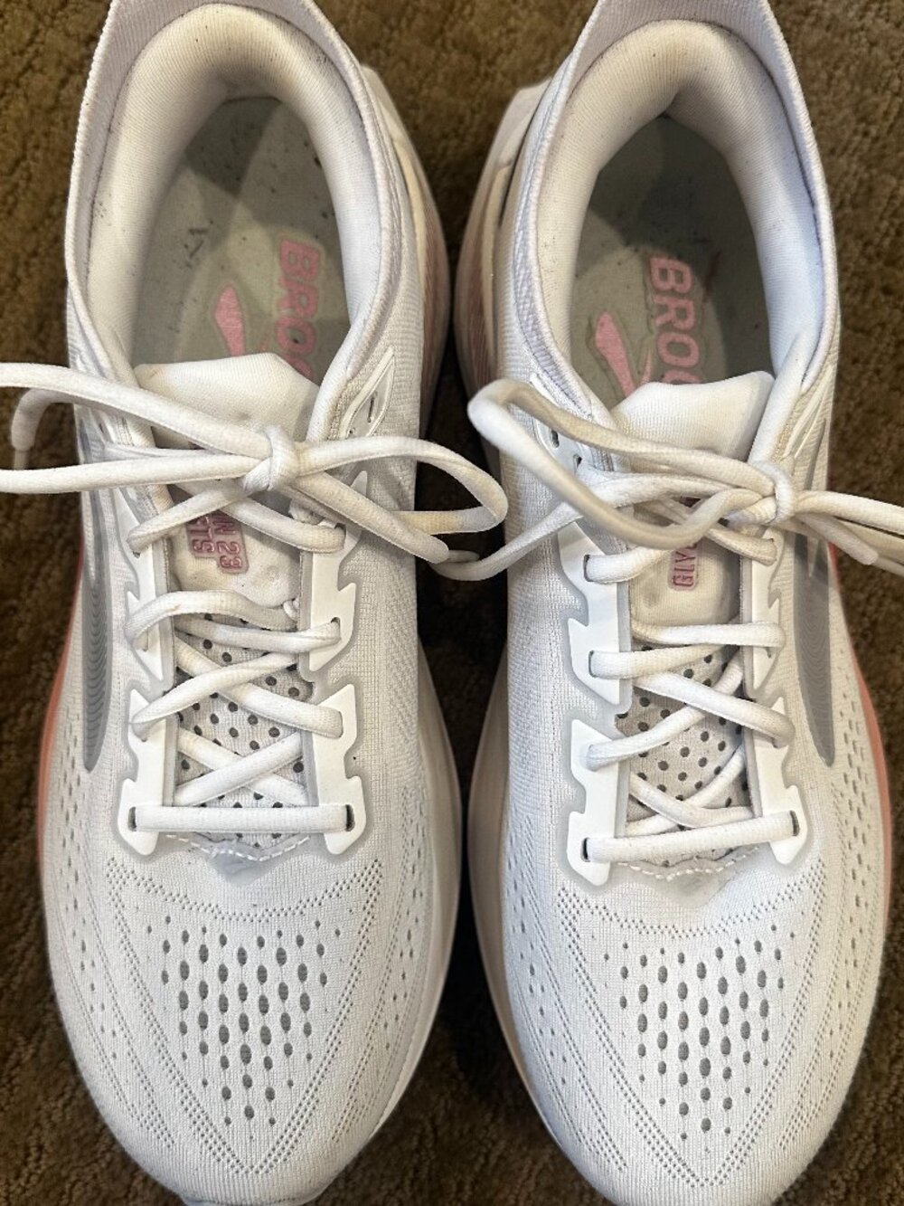 Brooks Glycerin 23 GTS Womens SZ 10 White Athletic Running Walking Shoes